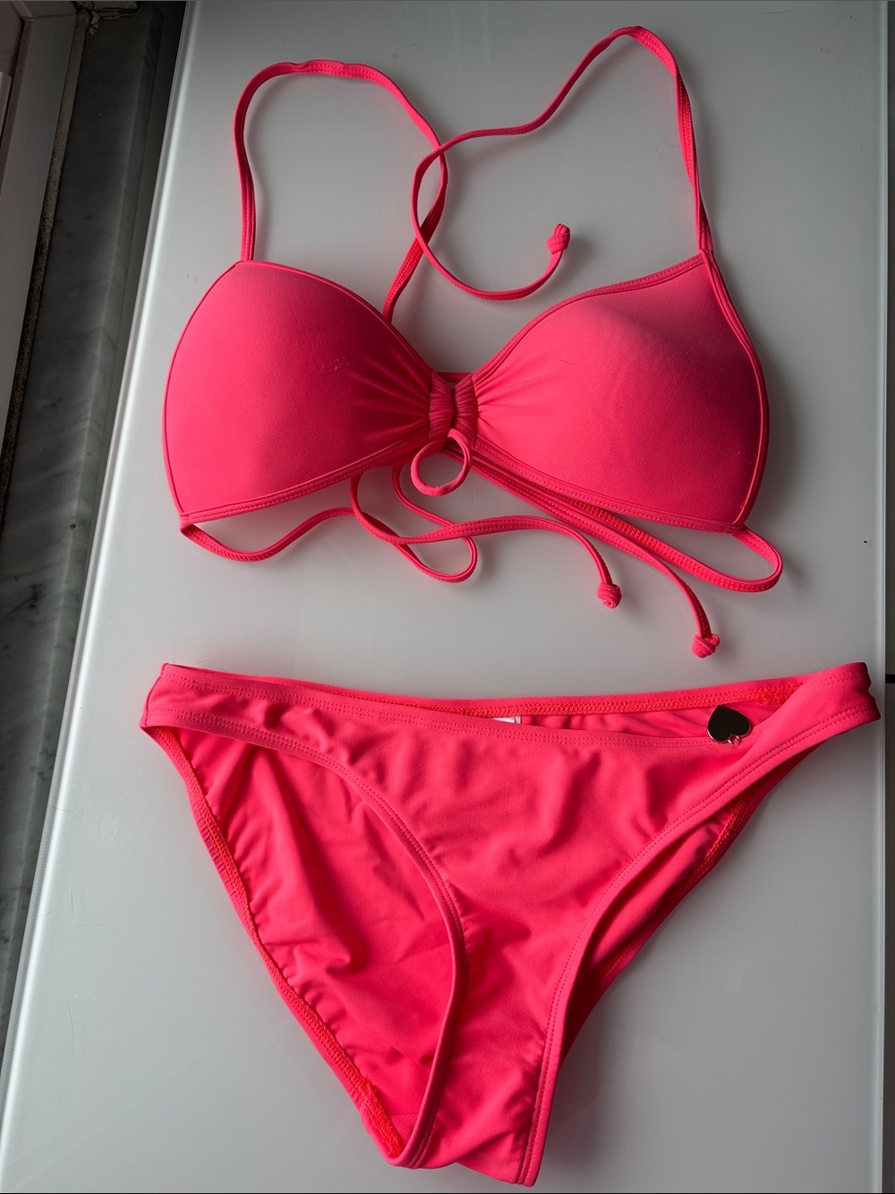 Pre-owned Body Glove Women's Neon coral Bikini Set - Push-Up Top Classic Bottom